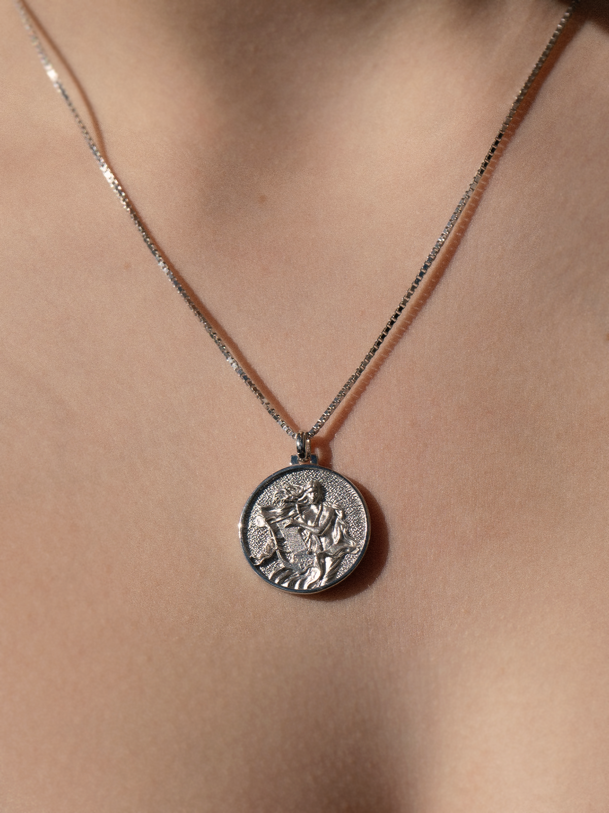 Erato Necklace Silver