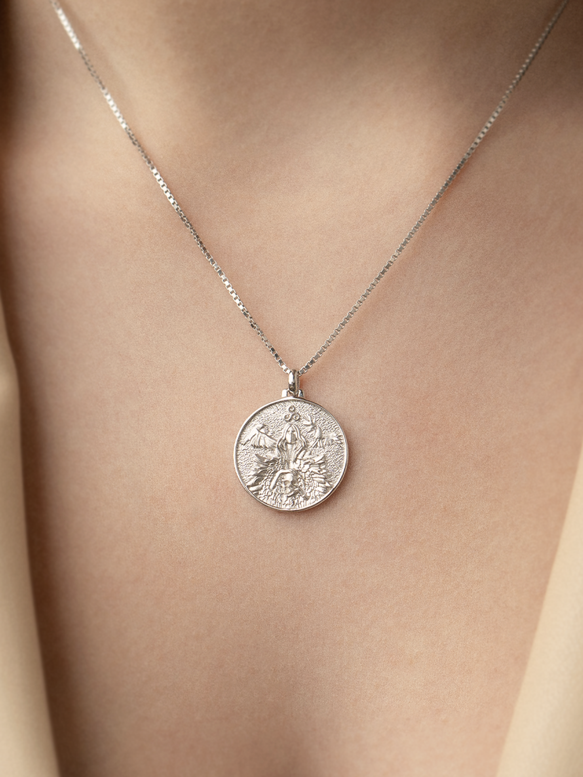 Morrigan - Necklace - Silver