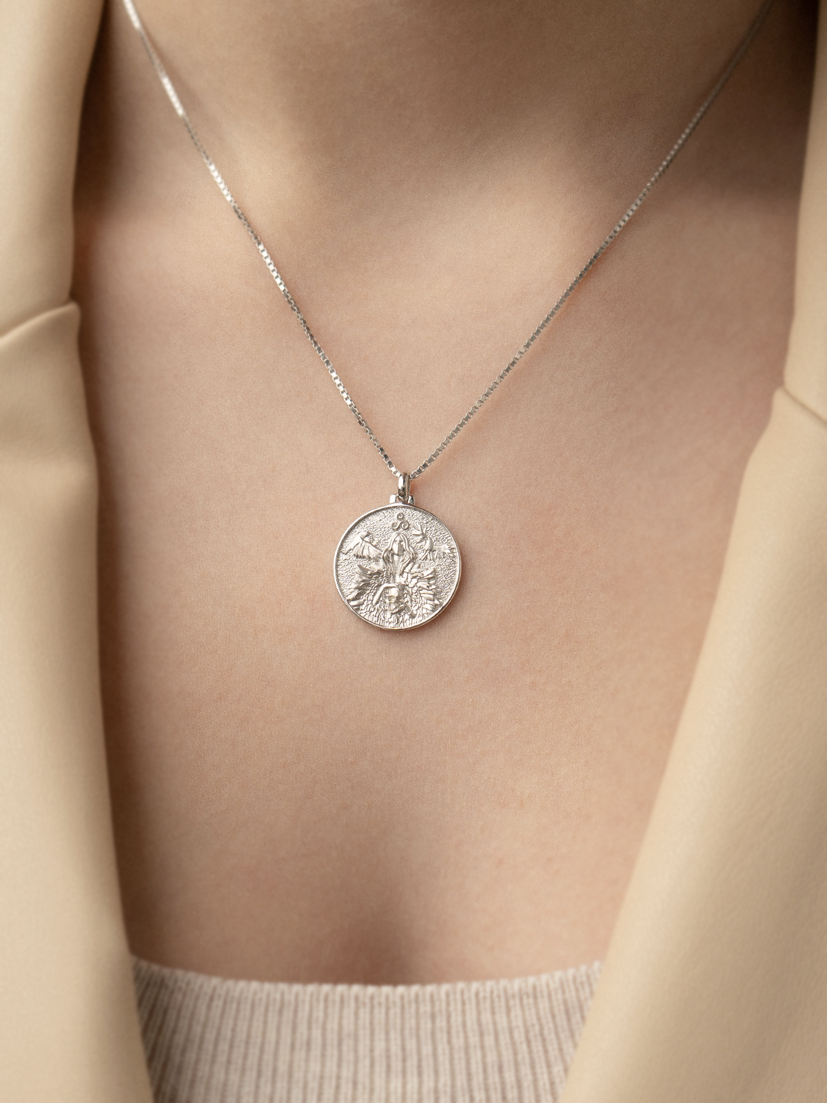 Morrigan - Necklace - Silver