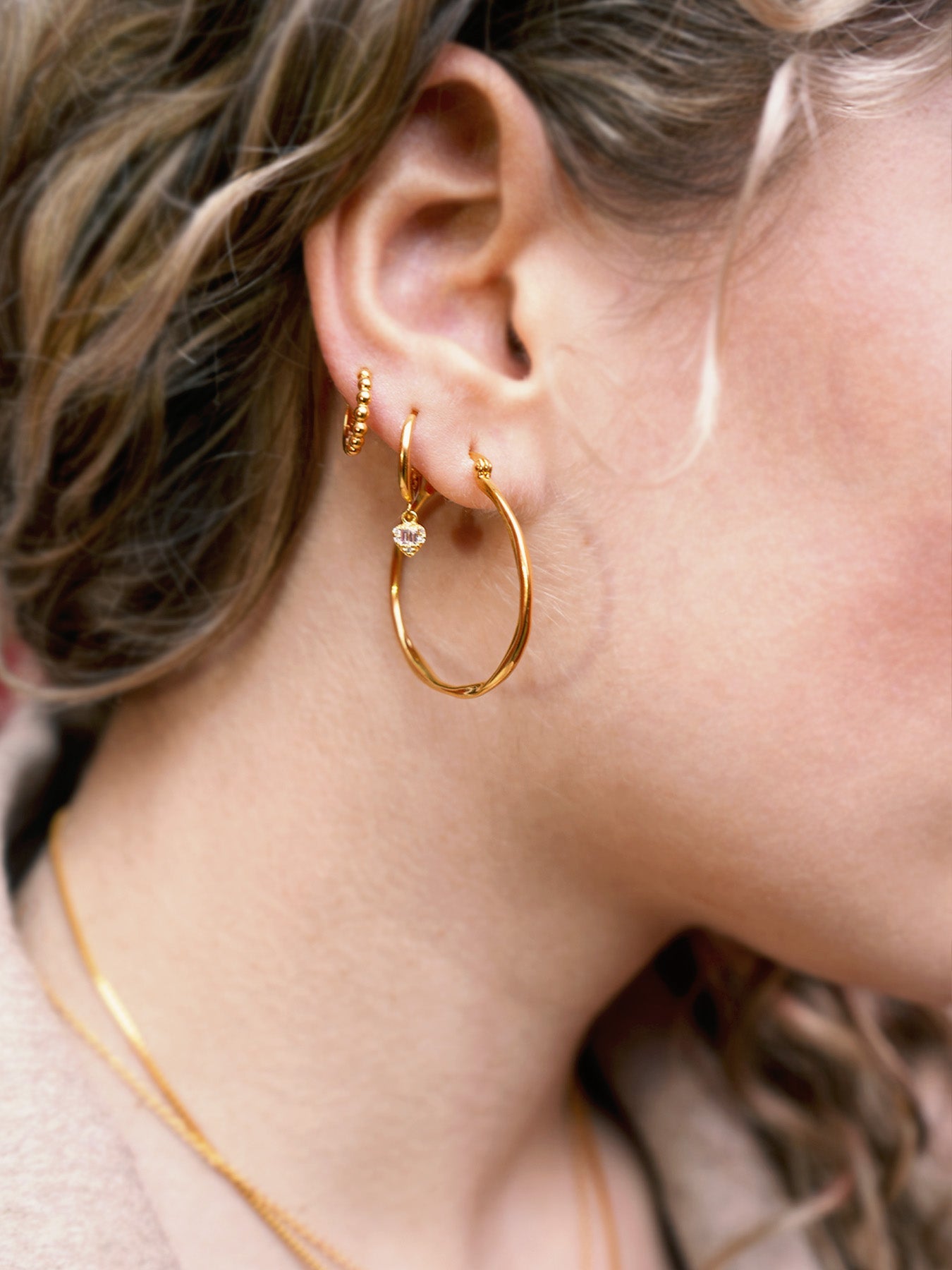 Irregular Hoops Medium - Ohrringe - Vermeil