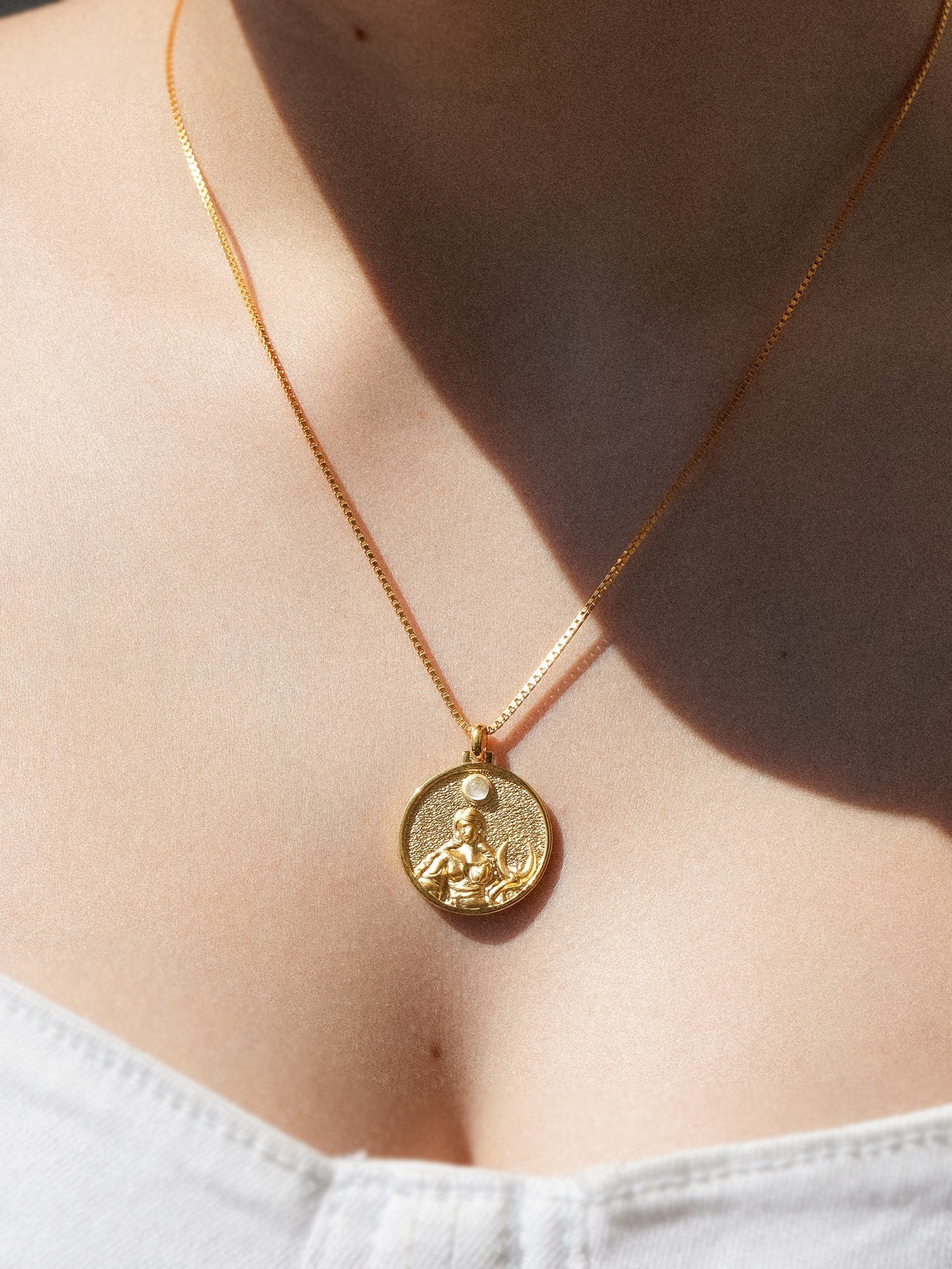 Selene - Halskette - Solid - Gold