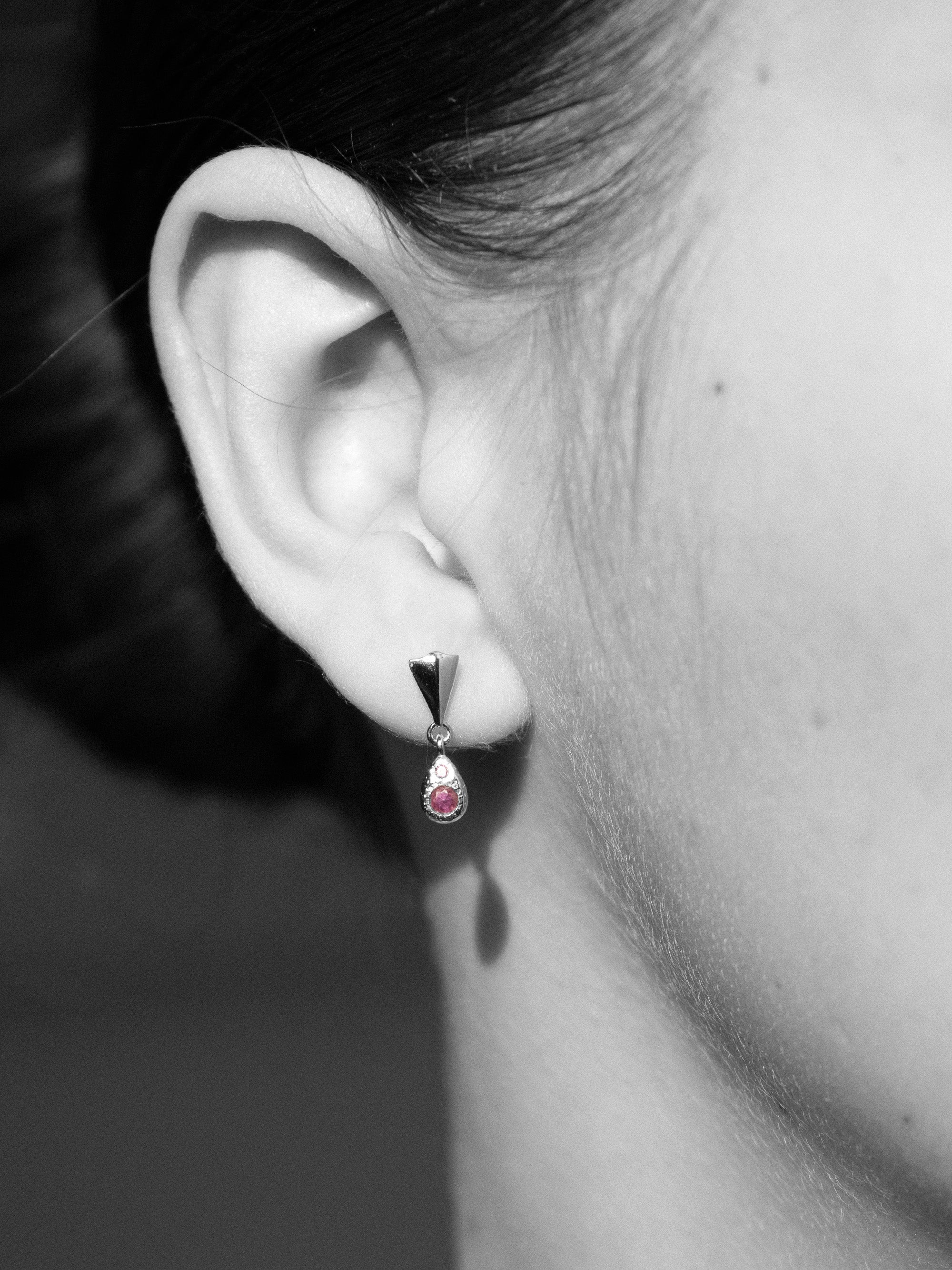 Clous d’Oreilles Flèche d’Éros Argent