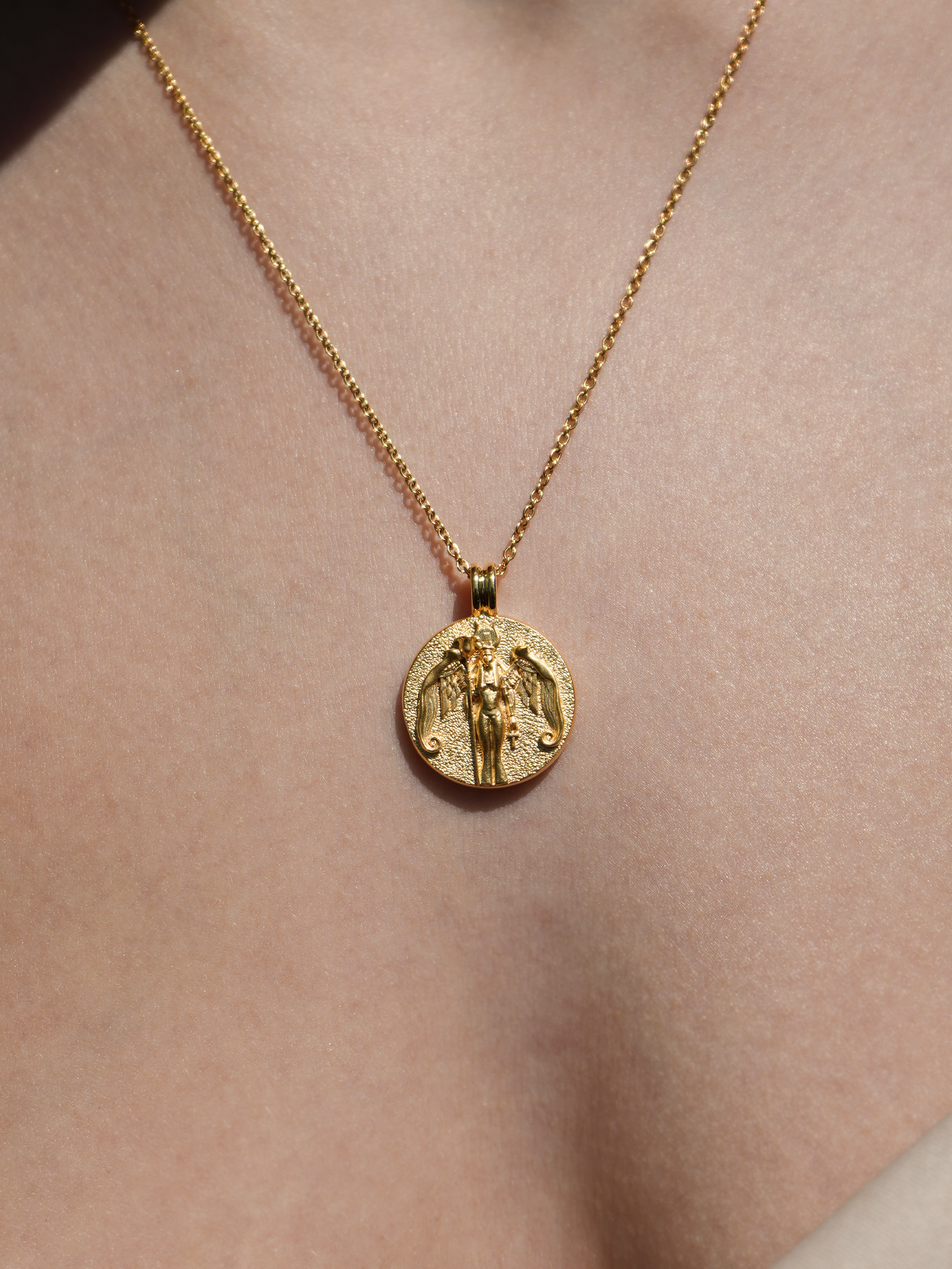 Collar Especial Isis
